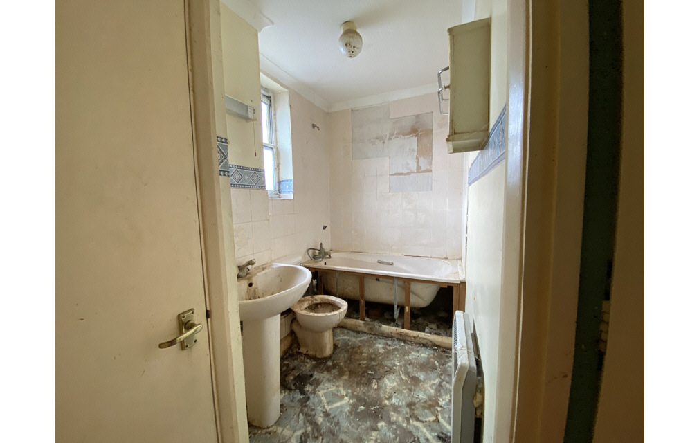 Dale Road, Reading, Berkshire, RG2 0AT