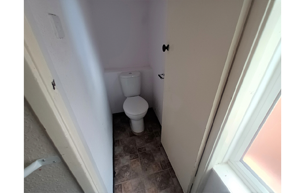Gloucester Road, Kidsgrove, Stoke-on-Trent, Staffordshire, ST7 1EN