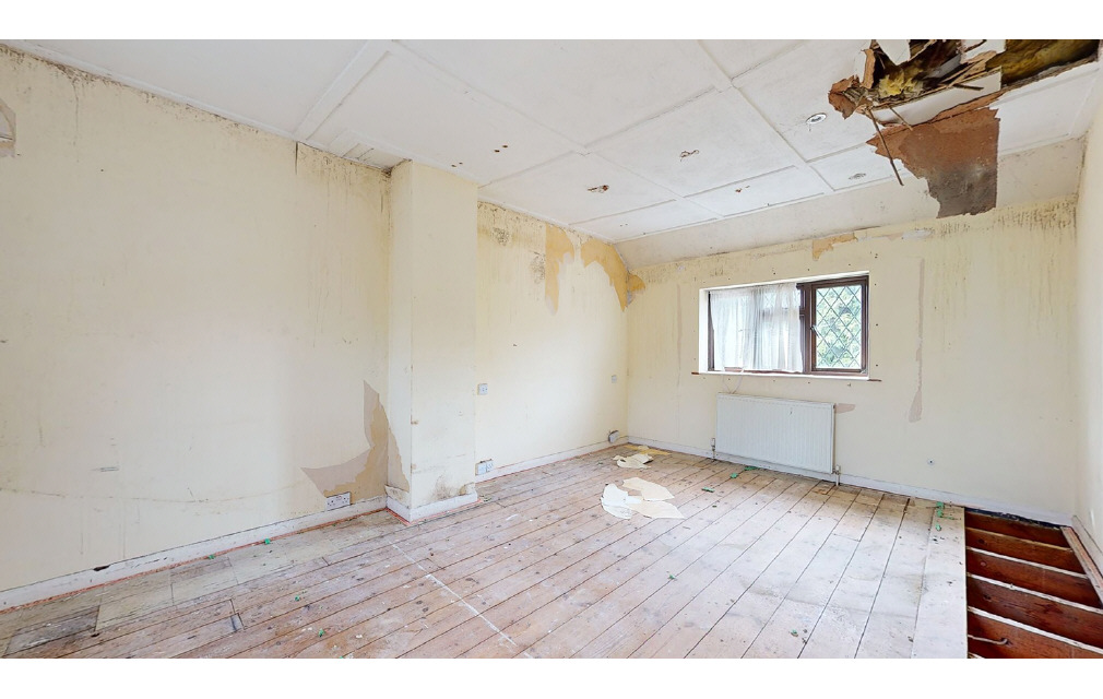 Hook Road, Epsom, Surrey, KT19 8QU