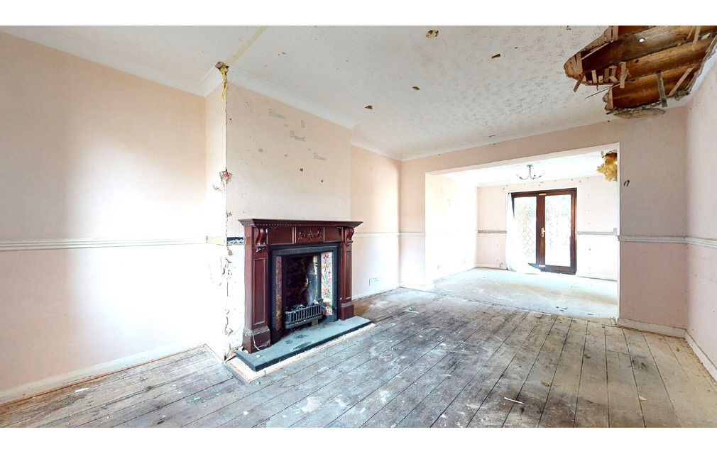 Hook Road, Epsom, Surrey, KT19 8QU