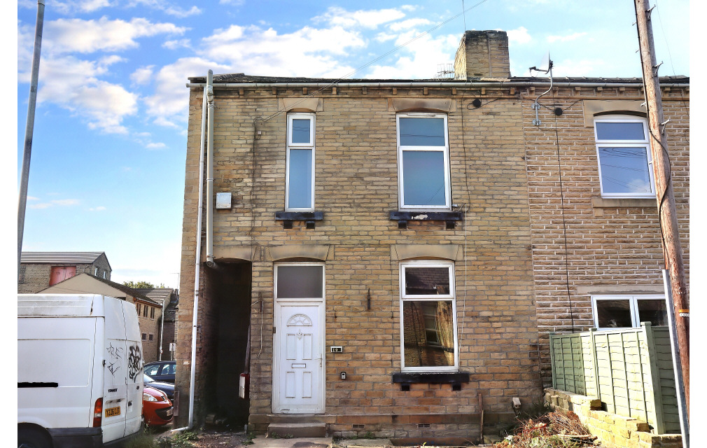 St. John Street, Brighouse, West Yorkshire, HD6 1HN