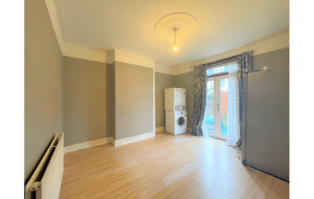 Dowsett Road, London, N17 9DL