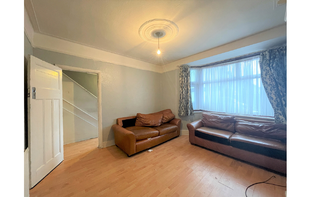 Dowsett Road, London, N17 9DL