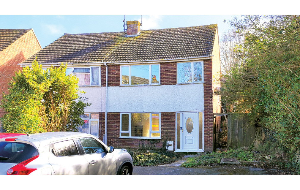 Victoria Road, Broadstairs, Kent, CT10 2UG