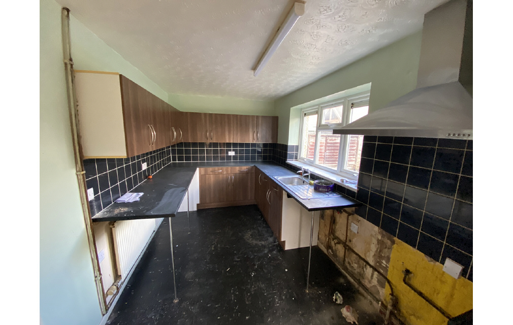 Barken Road, Chippenham, Wiltshire, SN14 0JY