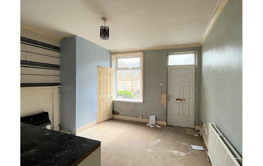 Shetcliffe Lane, Bradford, West Yorkshire, BD4 9RH