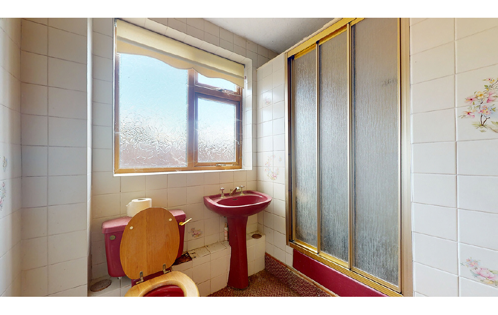 Heathfield, London, E4 6SE