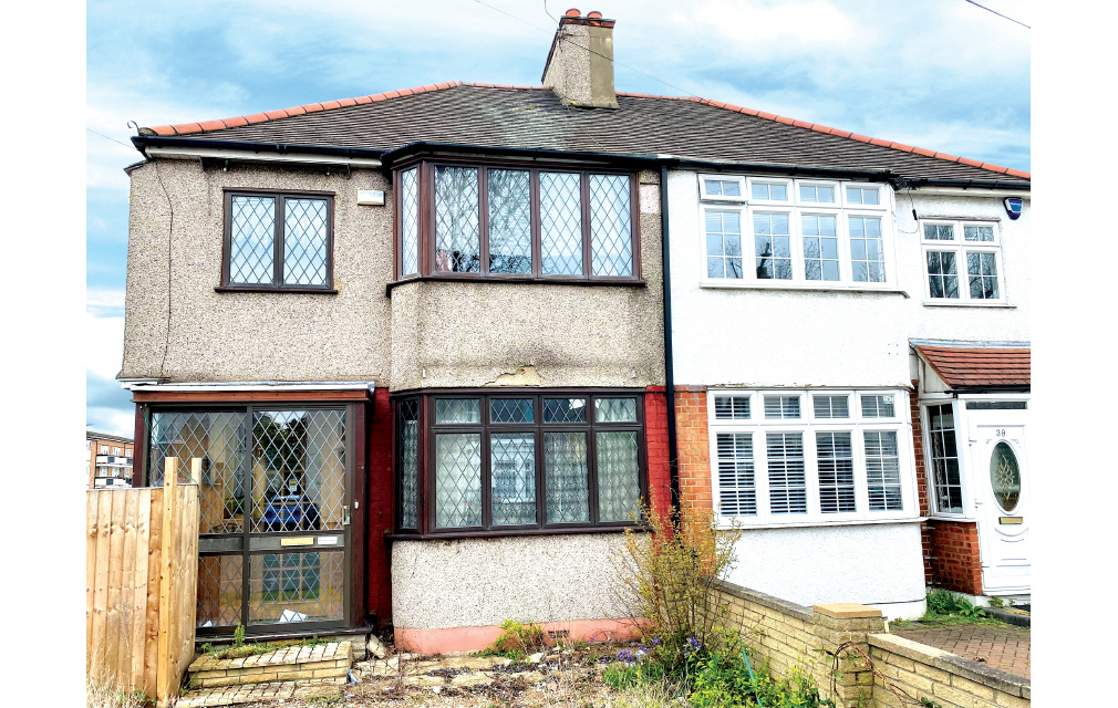 Brentwood Road, Romford, Essex, RM1 2EU