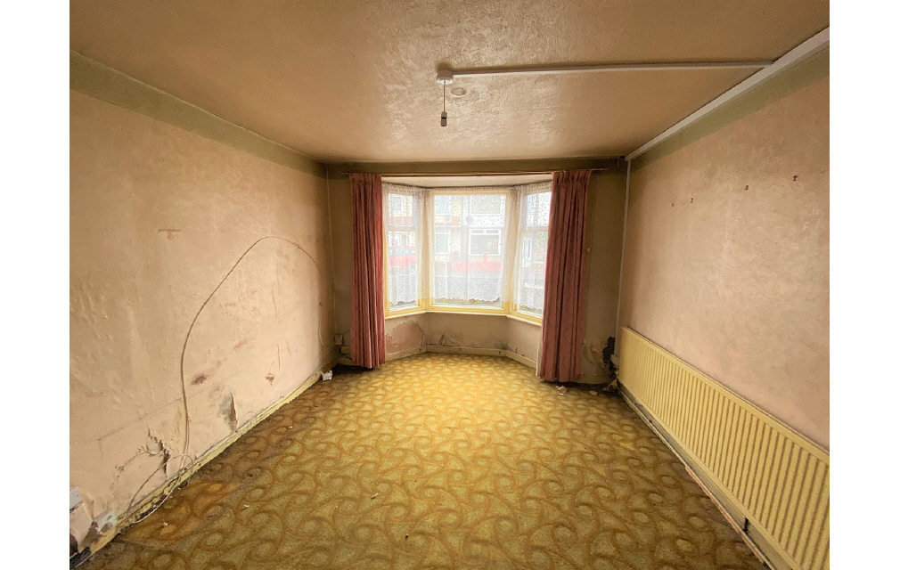 Ferndale Road, Swindon, Wiltshire, SN2 1DQ