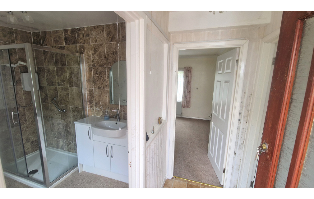 Lower Road, Great Amwell, Ware, Hertfordshire, SG12 9SZ