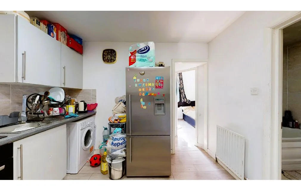 Barking Road, London, Newham, E13 8EE
