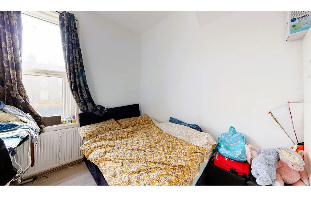 Barking Road, London, Newham, E13 8EE