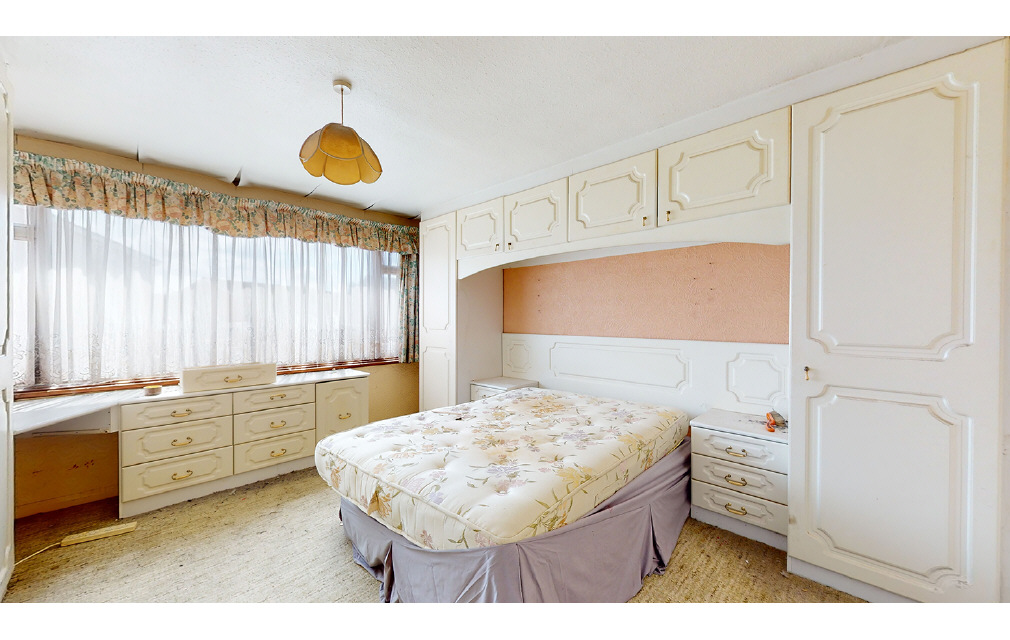 Dunster Crescent, Hornchurch, Essex, RM11 3QD