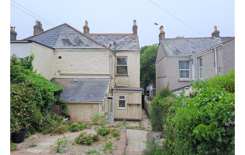 Albany Road, Redruth, Cornwall, TR15 2HZ