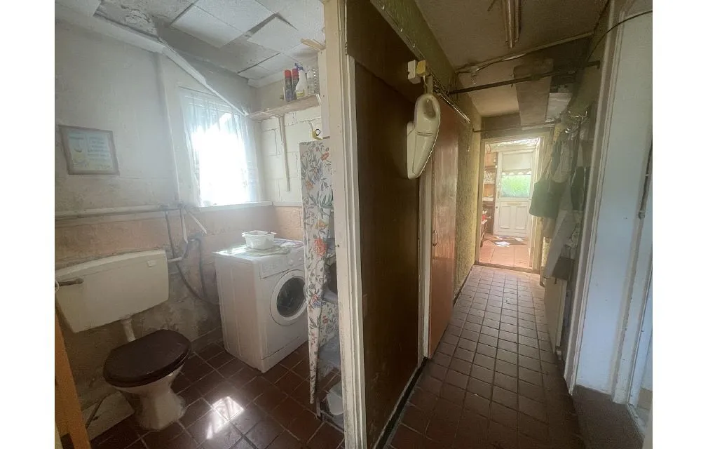 Langdown Road, Hythe, Southampton, Hampshire, SO45 6EN
