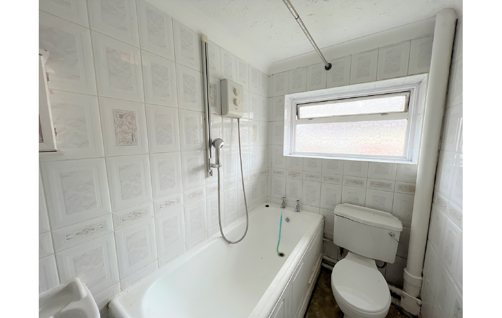 Sedbergh Road, Corby, Northamptonshire, NN18 0NT