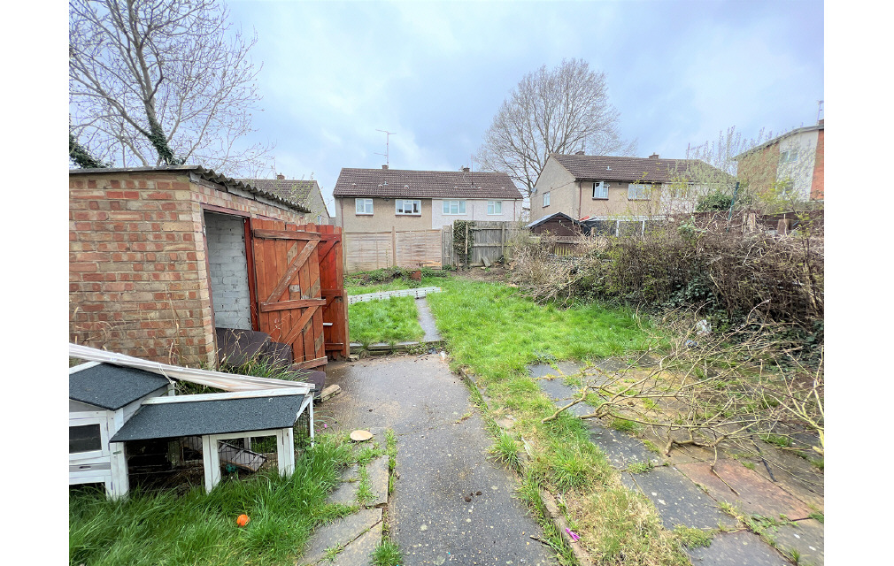 Sedbergh Road, Corby, Northamptonshire, NN18 0NT