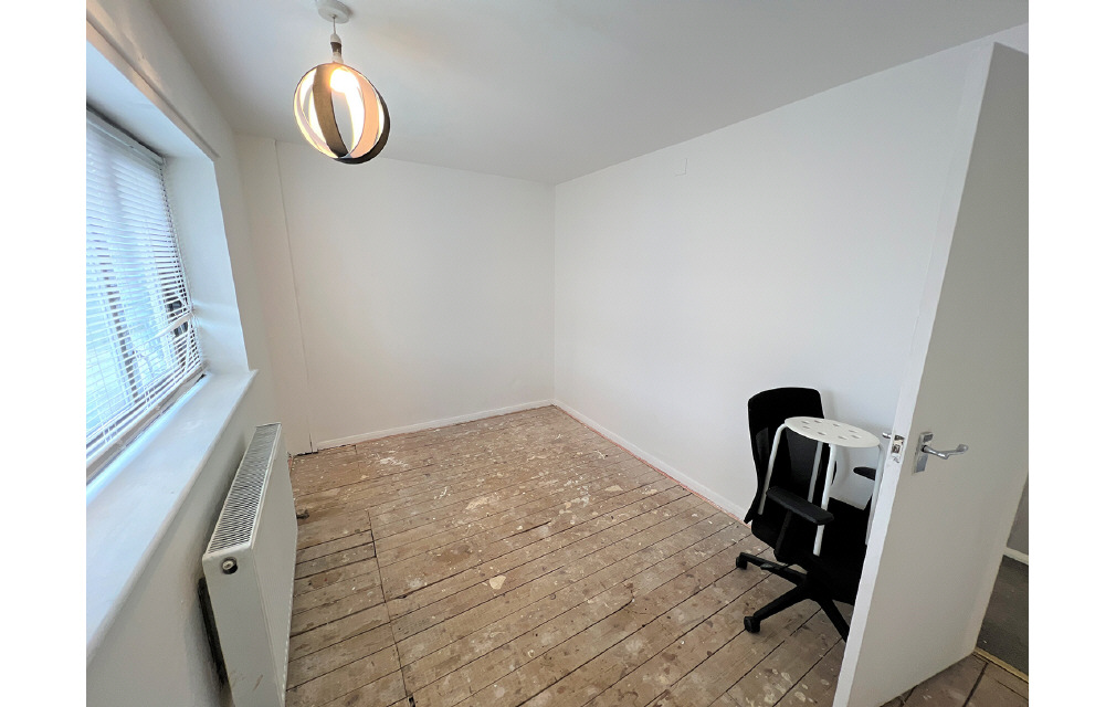 Sedbergh Road, Corby, Northamptonshire, NN18 0NT