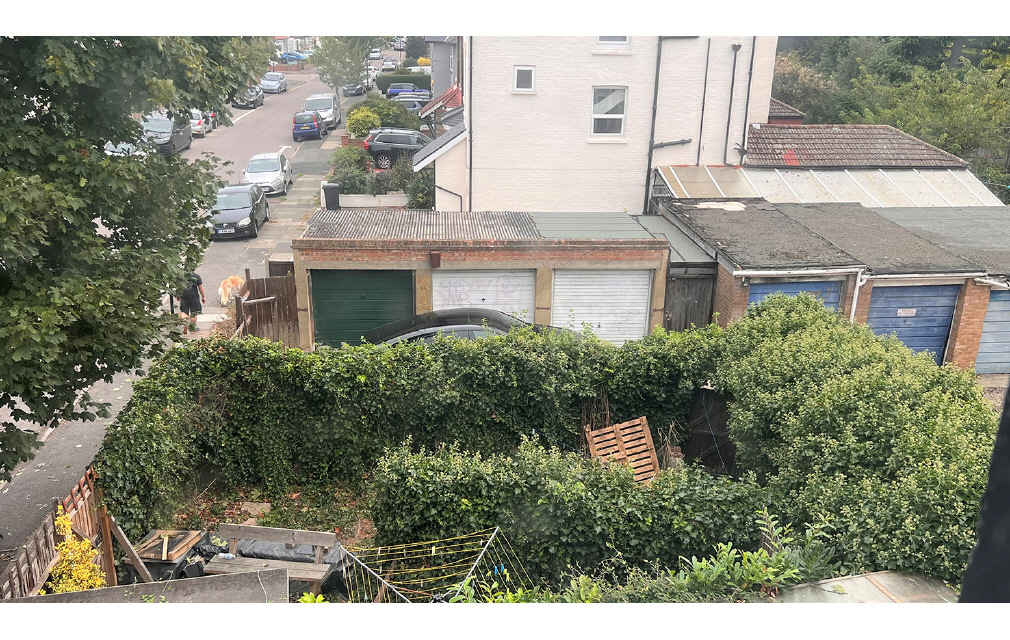 Chinbrook Road, London, SE12 9TT