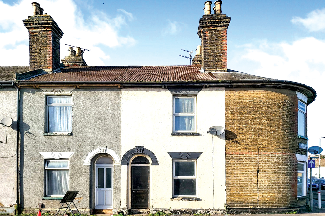 Station Road, Strood, Rochester, Kent, ME2 4BG
