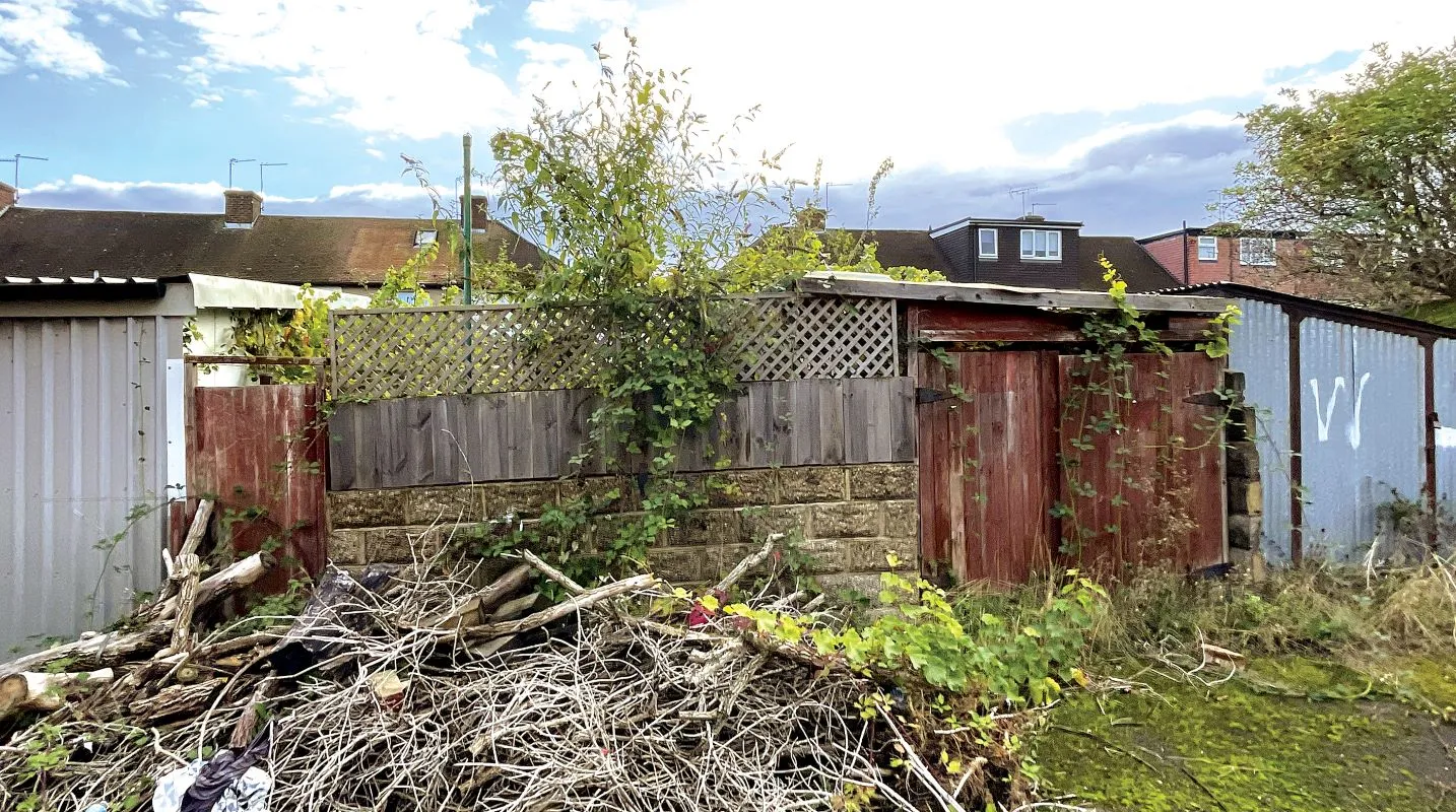 Greenwood Avenue, Enfield, Middlesex, EN3 5DU