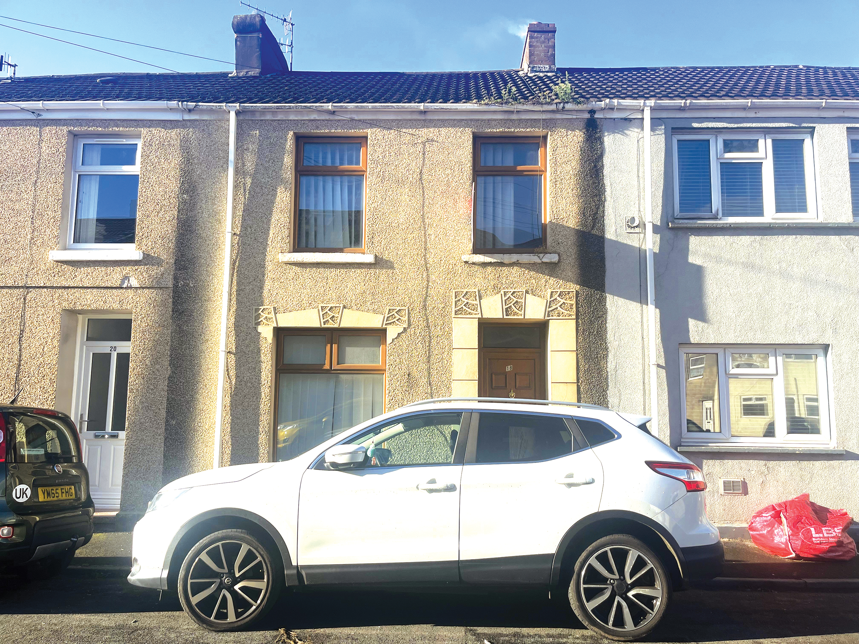 High Street, Llanelli, Dyfed, SA15 2RE
