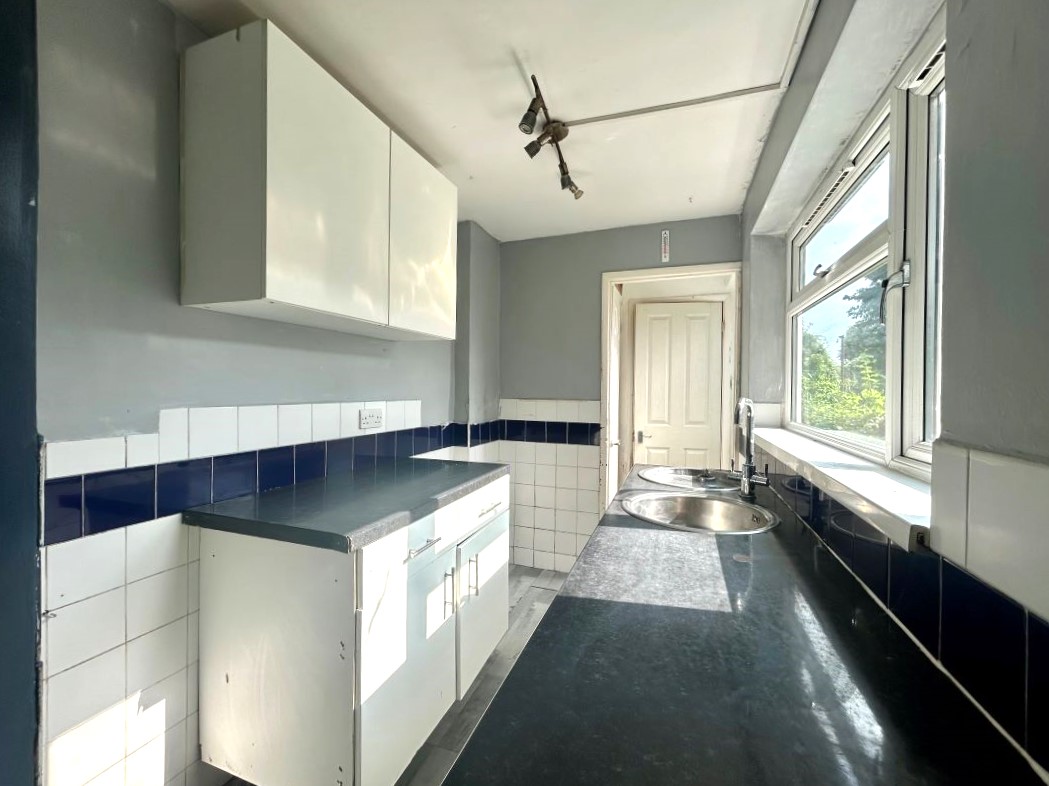 2 Upper Ruxley Cottages, Maidstone Road, Sidcup, Kent, DA14 5AP