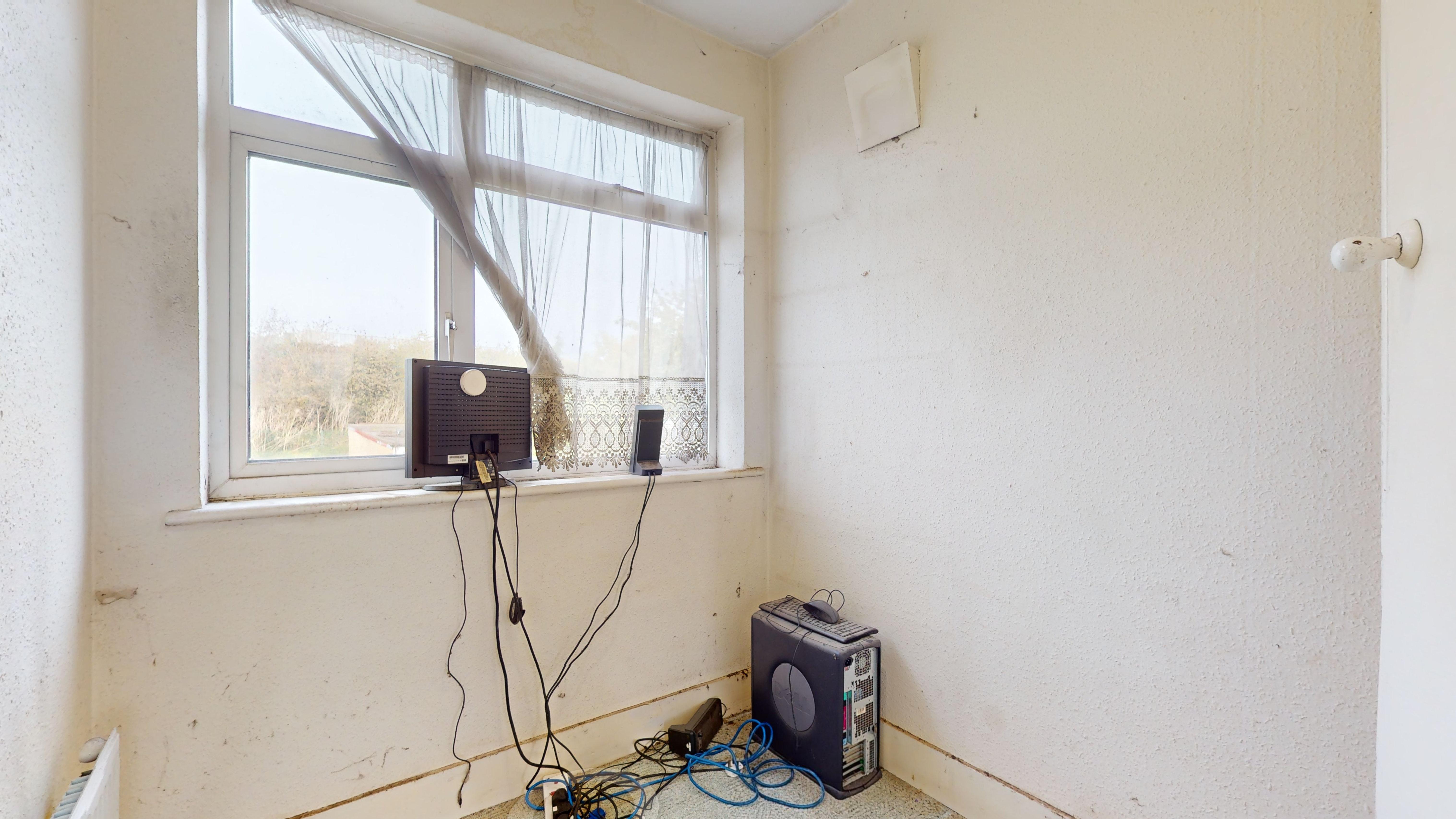 Western Avenue, Dagenham, Essex, RM10 8UD