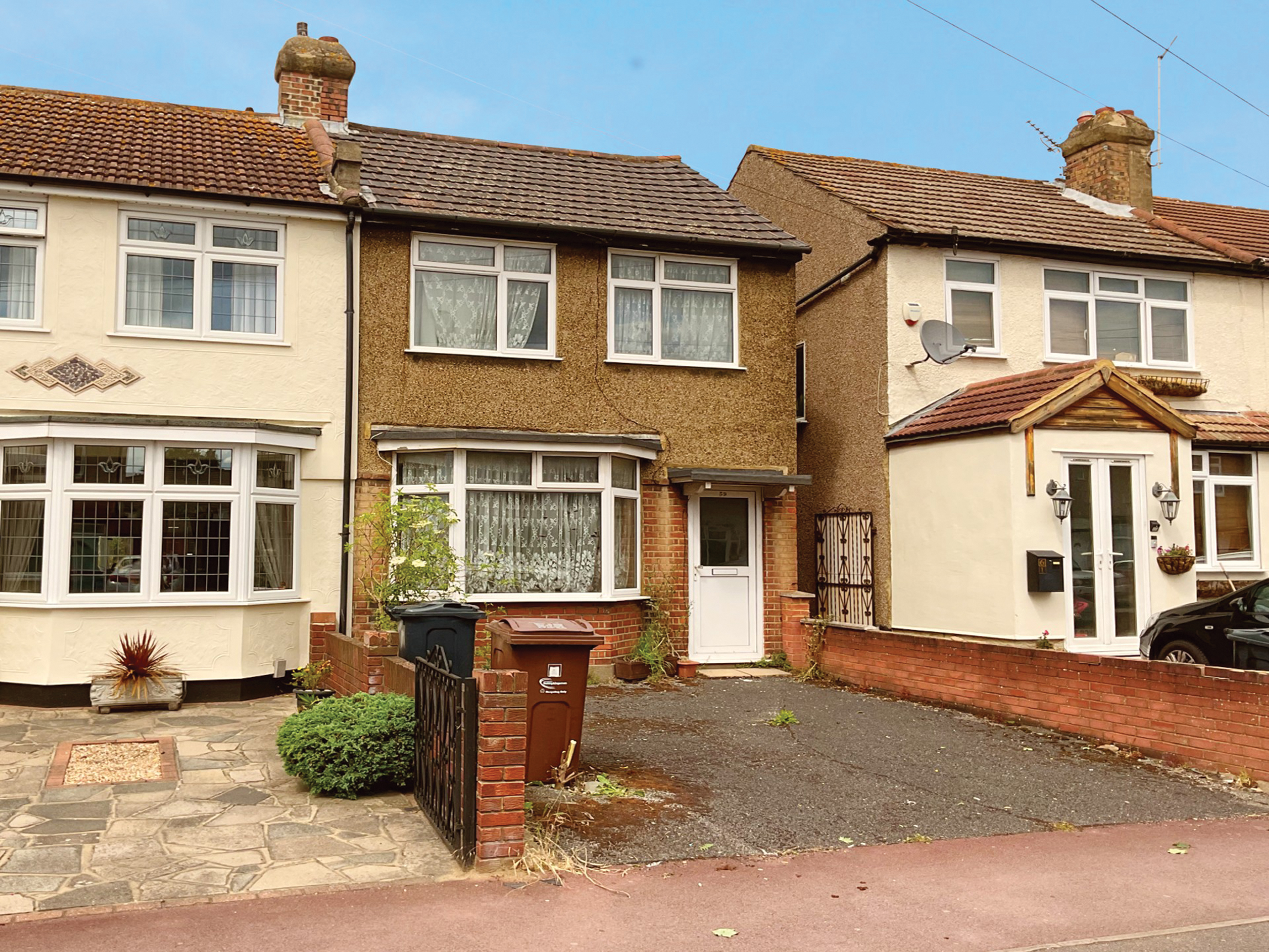 Western Avenue, Dagenham, Essex, RM10 8UD