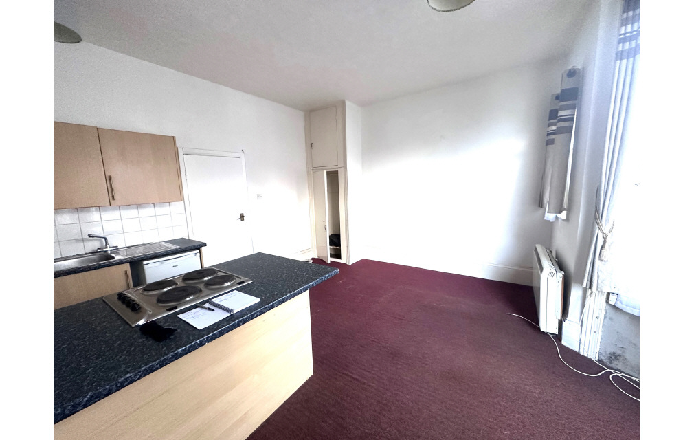 Langney Road, Eastbourne, East Sussex, BN21 3JP