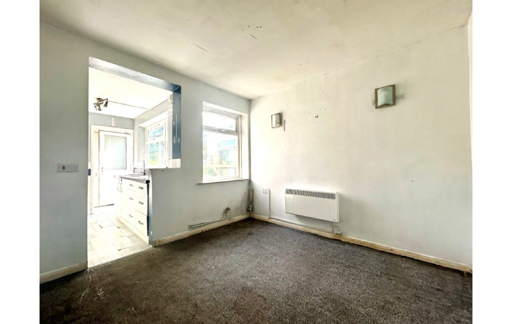2 Upper Ruxley Cottages, Maidstone Road, Sidcup, Kent, DA14 5AP