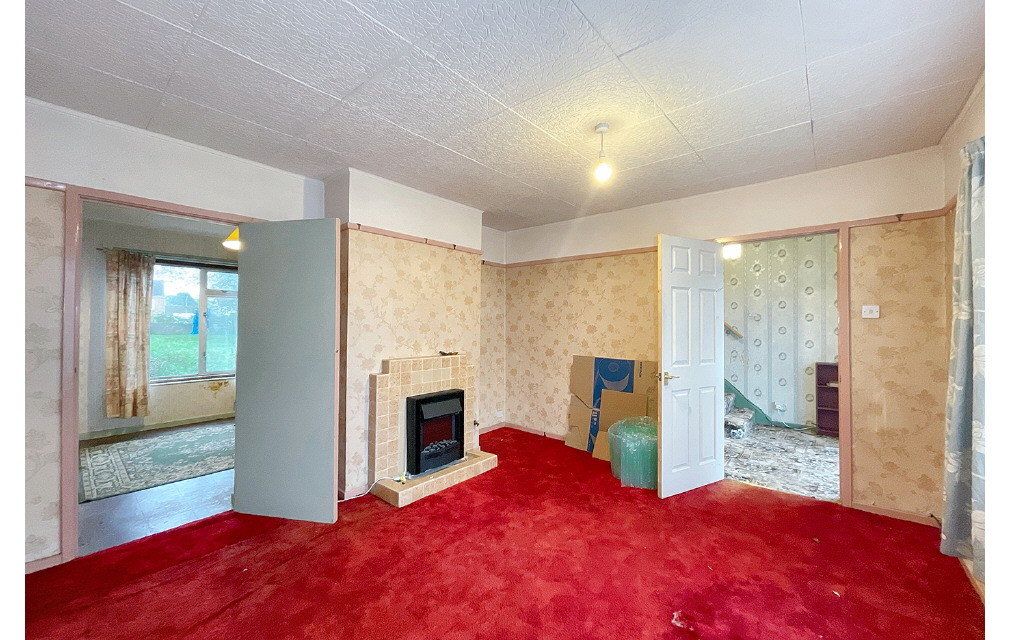 Hill Rise, Chippenham, Wiltshire, SN15 1AY