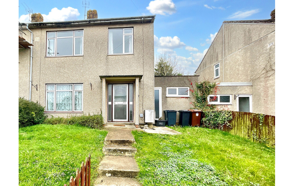 Hill Rise, Chippenham, Wiltshire, SN15 1AY