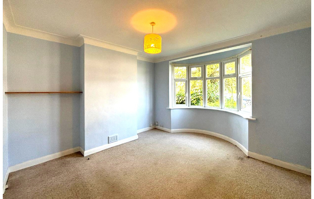 Craddocks Avenue, Ashtead, Surrey, KT21 1PB