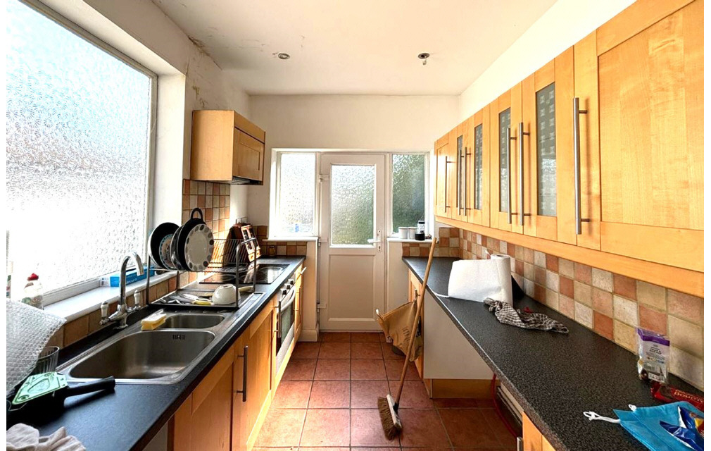 Craddocks Avenue, Ashtead, Surrey, KT21 1PB