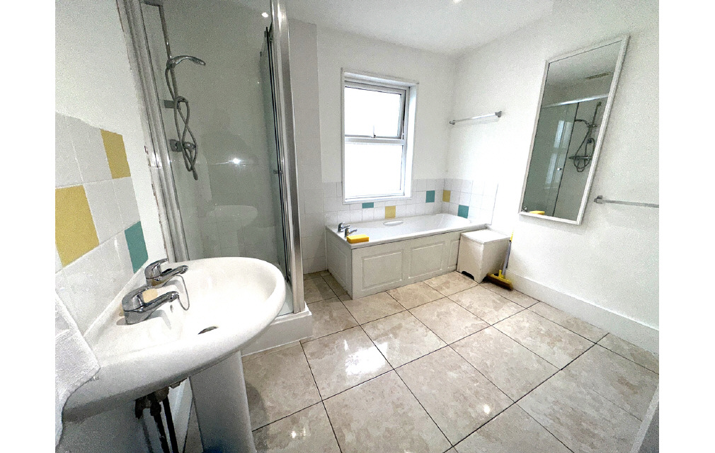 Ashford Road, Eastbourne, East Sussex, BN21 3UA