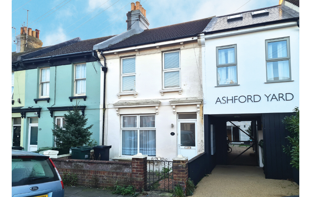 Ashford Road, Eastbourne, East Sussex, BN21 3UA