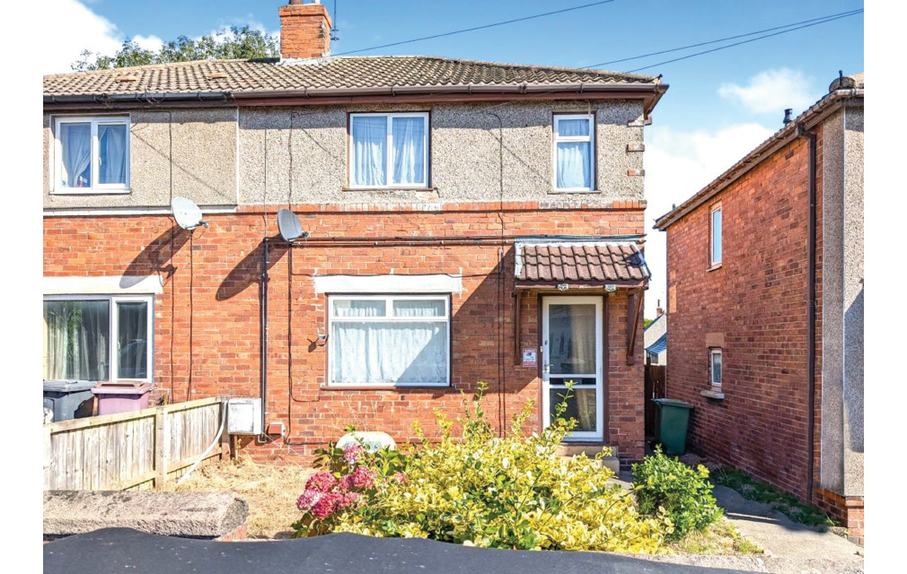 Manse Avenue, Creswell, Worksop, Nottinghamshire, S80 4EE