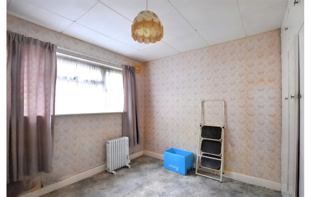 Meadowview Road, London, SE6 3NL