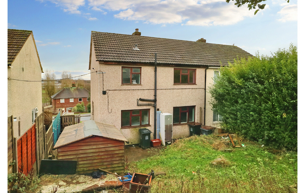 Whitethorn Way, Newcastle, Staffordshire, ST5 7BT