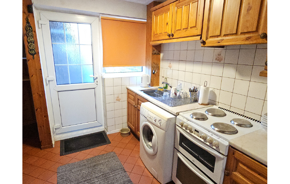 Dartmouth Walk, Basingstoke, Hampshire, RG22 6QX