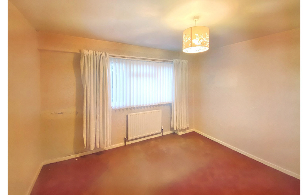 Heaton Avenue, Romford, Essex, RM3 7HL
