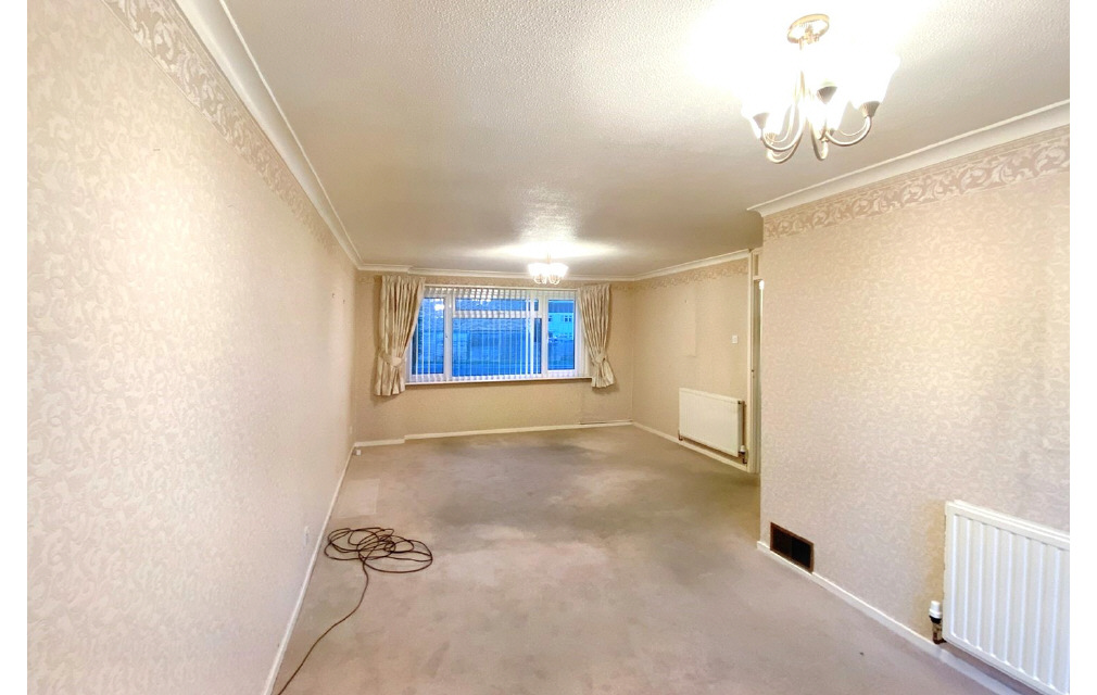 Heaton Avenue, Romford, Essex, RM3 7HL