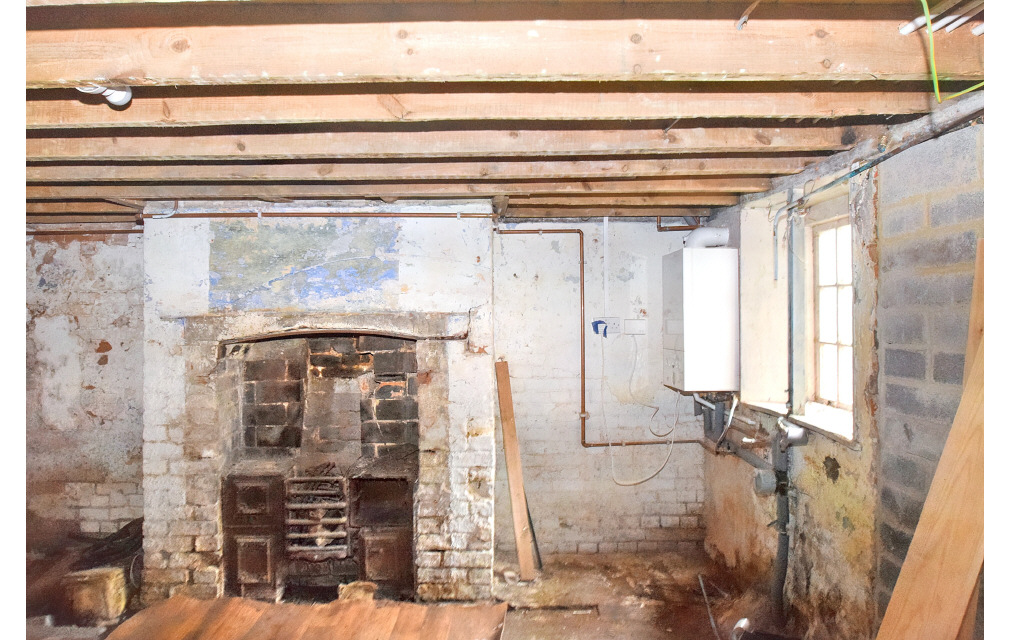 Leigh Road, Westbury, Wiltshire, BA13 3QP