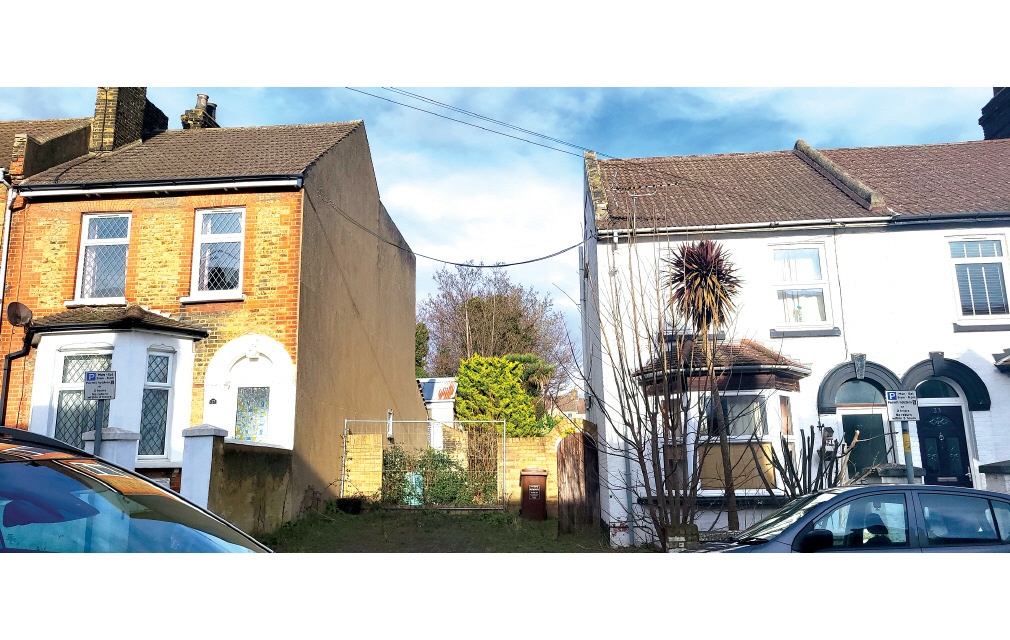 Grove Road, Rochester, Kent, ME2 4BX