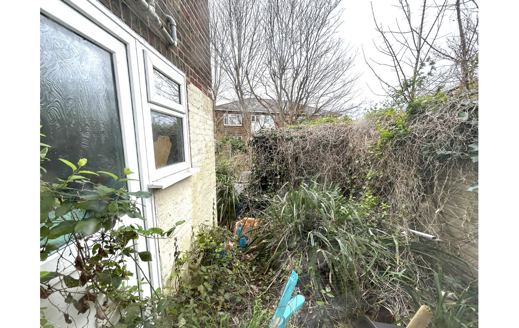 Lower Highland Road, Ryde, Isle Of Wight, PO33 1DX