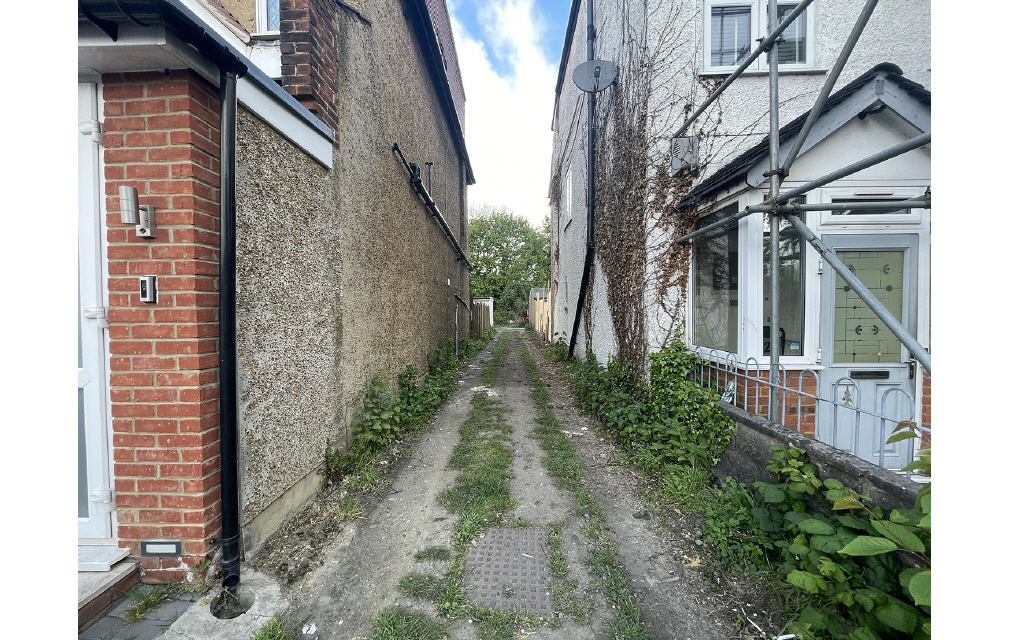 Tangle Tree Close, London, N3 2TR