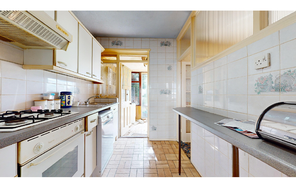 Castle Avenue, Rainham, Essex, RM13 7TD