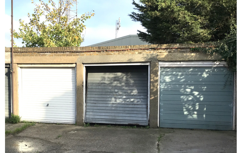 Shakespeare Drive, Westcliff-on-Sea, Essex, SS0 9AB