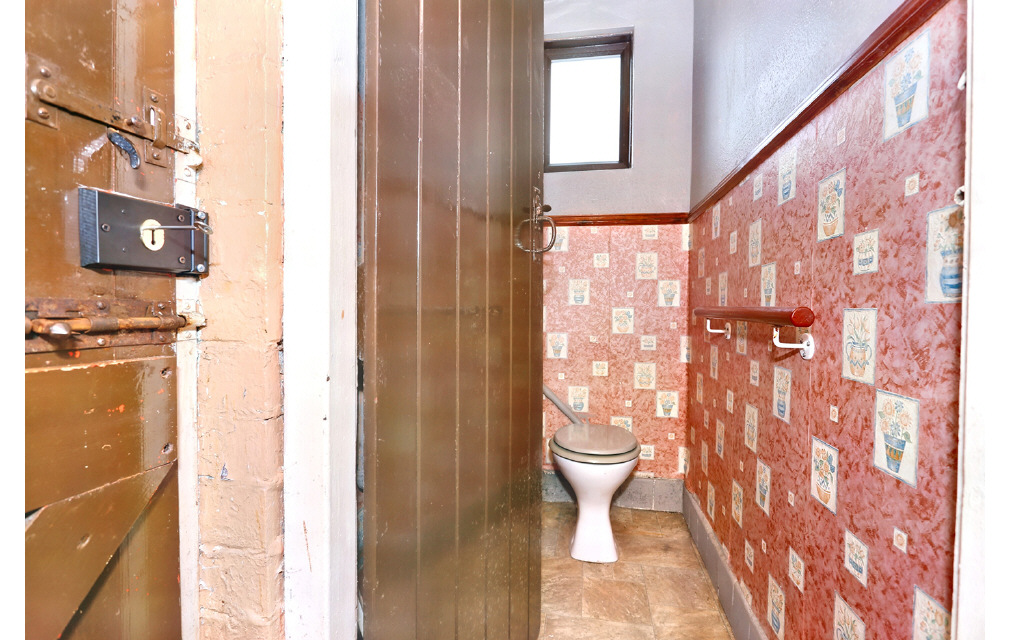 Birchfield Road, Stoke-on-Trent, Staffordshire, ST2 8HA